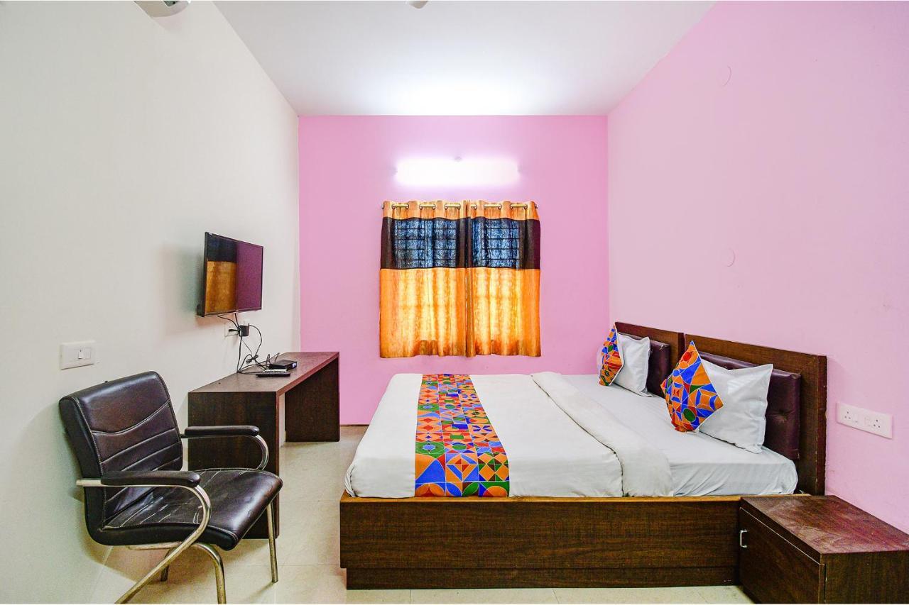 Fabexpress Sr Hotel Bārang Екстериор снимка