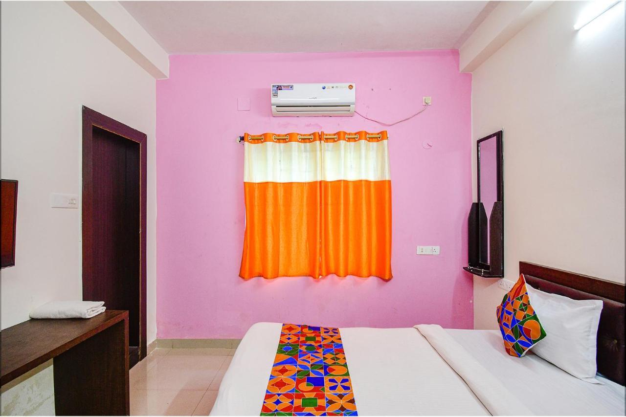 Fabexpress Sr Hotel Bārang Екстериор снимка